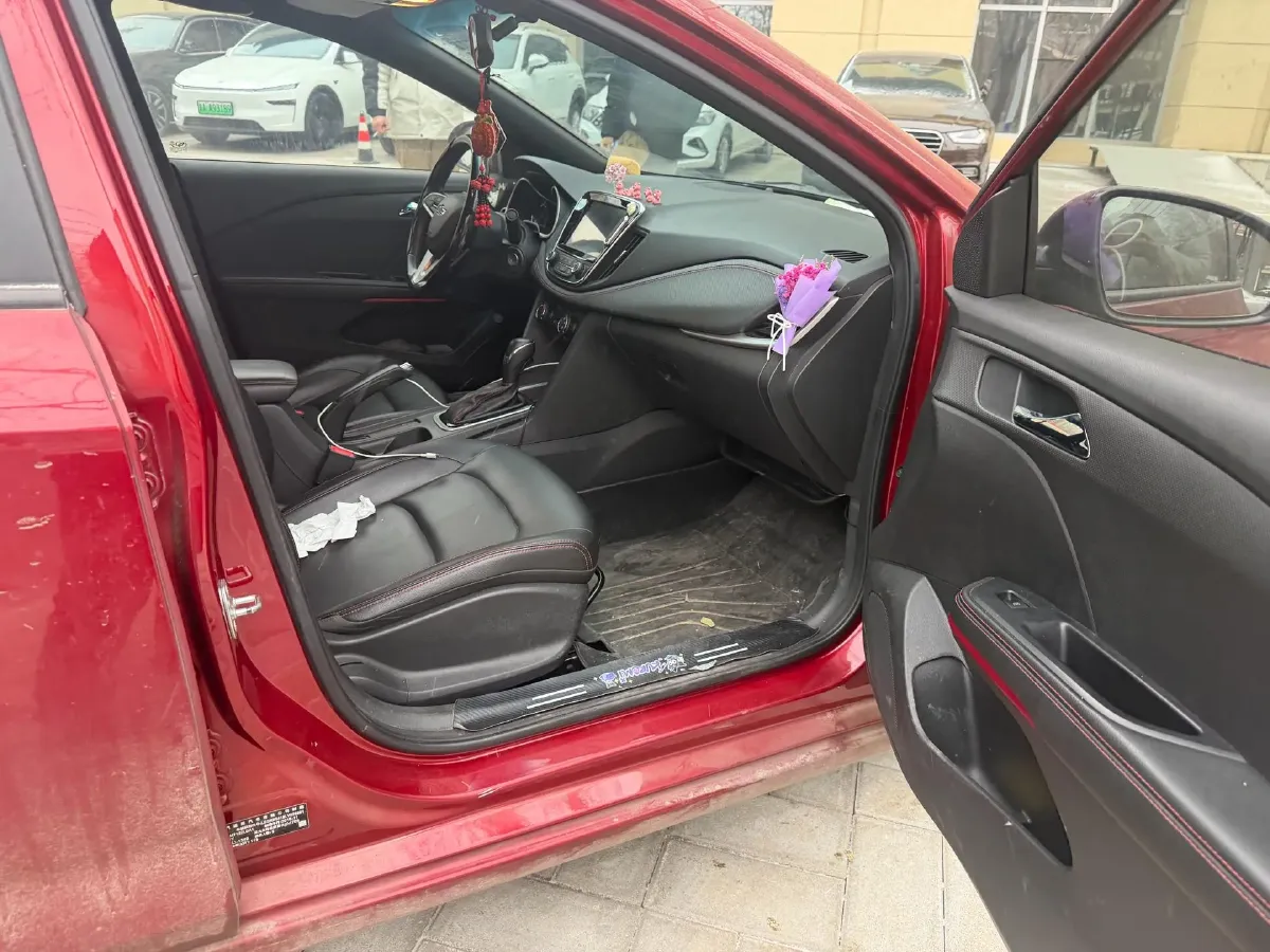 2019 Chevrolet Monza 1.3T 163HP L3 6AT,autocango,china used car exporter,china ev exporter,chinese used car exporter,chinese used ev exporter