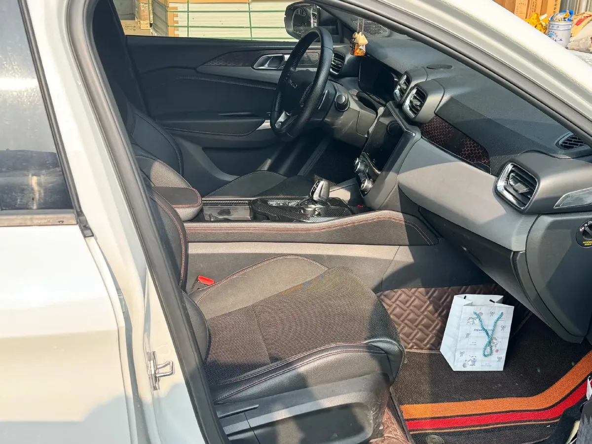 2019 Qoros 5 1.6T 197HP L4 7DCT,autocango,china used car exporter,china ev exporter,chinese used car exporter,chinese used ev exporter