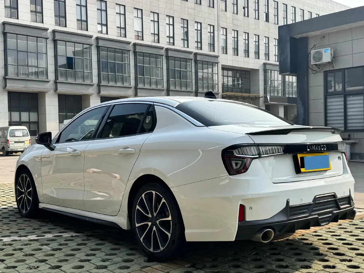 2019 Qoros 5 1.6T 197HP L4 7DCT,autocango,china used car exporter,china ev exporter,chinese used car exporter,chinese used ev exporter