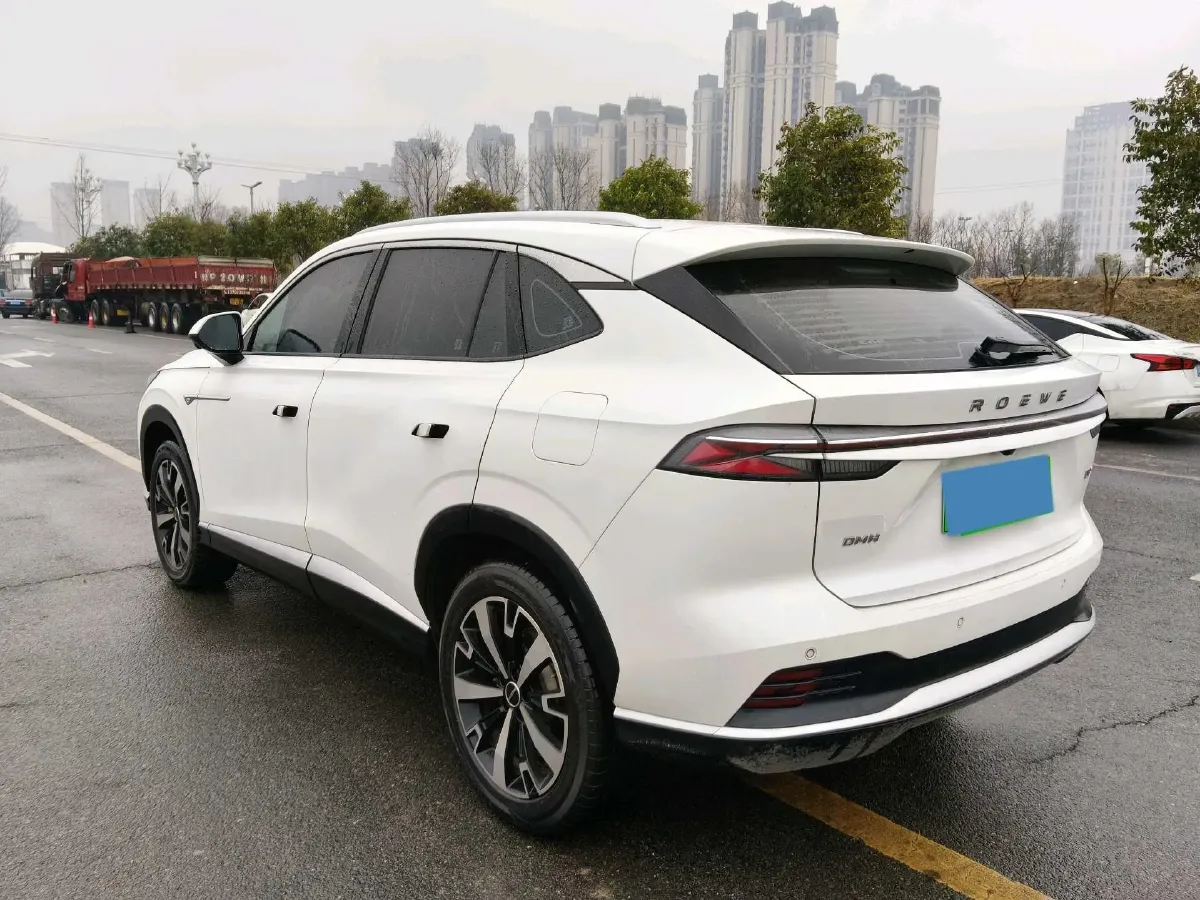 2024 Roewe D5X DMH 1.5T 150HP L4 2DHT PHEV 21.4KWH,autocango,china used car exporter,china ev exporter,chinese used car exporter,chinese used ev exporter