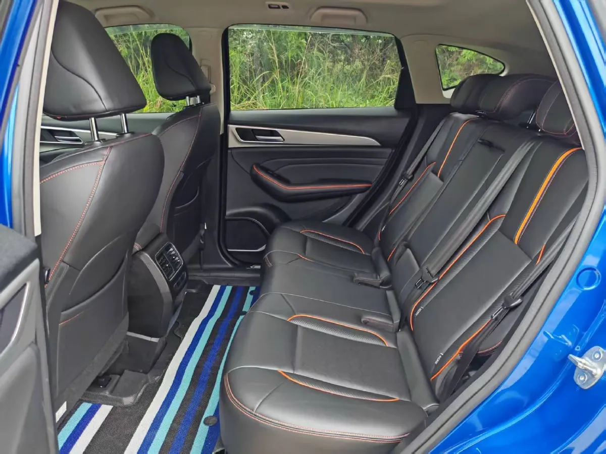 2020 Haval F7 2.0T 224HP L4 7DCT,autocango,china used car exporter,china ev exporter,chinese used car exporter,chinese used ev exporter