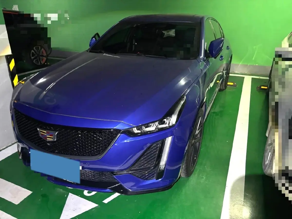 2020 Cadillac CT5 2.0T 241HP L4 10AT