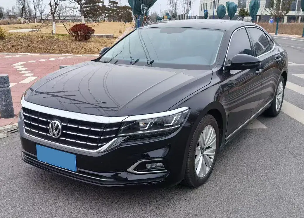2020 Volkswagen Passat 2.0T 186HP L4 7DCT
