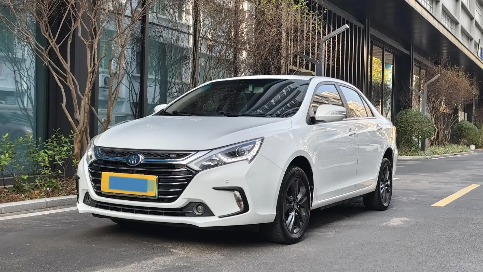 2018 BYD Qin 1.5T 154HP L4 6DCT PHEV 15.2KWH