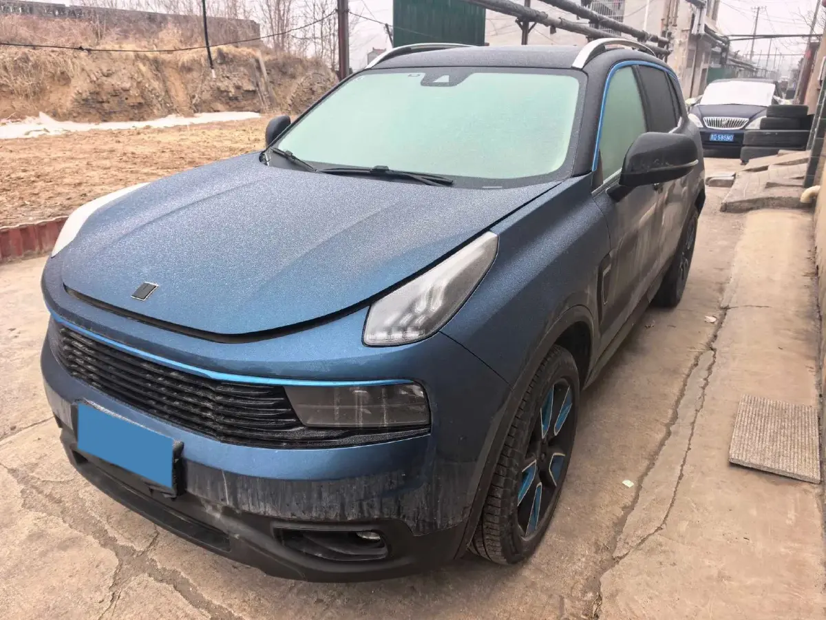 2019 LYNK&CO 01 2.0T 190HP L4 6AT