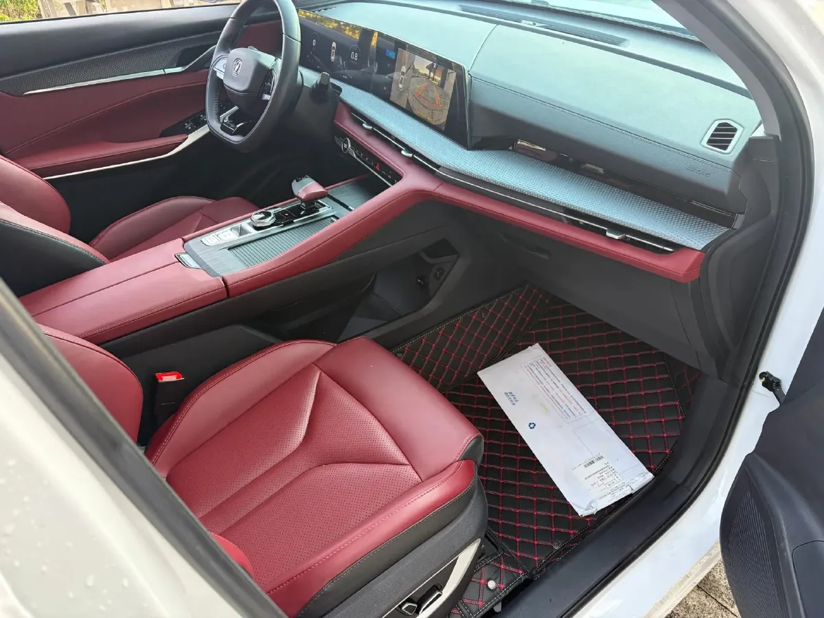 2022 ChangAn CS75 Plus 1.5T 188HP L4 8AT,autocango,china used car exporter,china ev exporter,chinese used car exporter,chinese used ev exporter