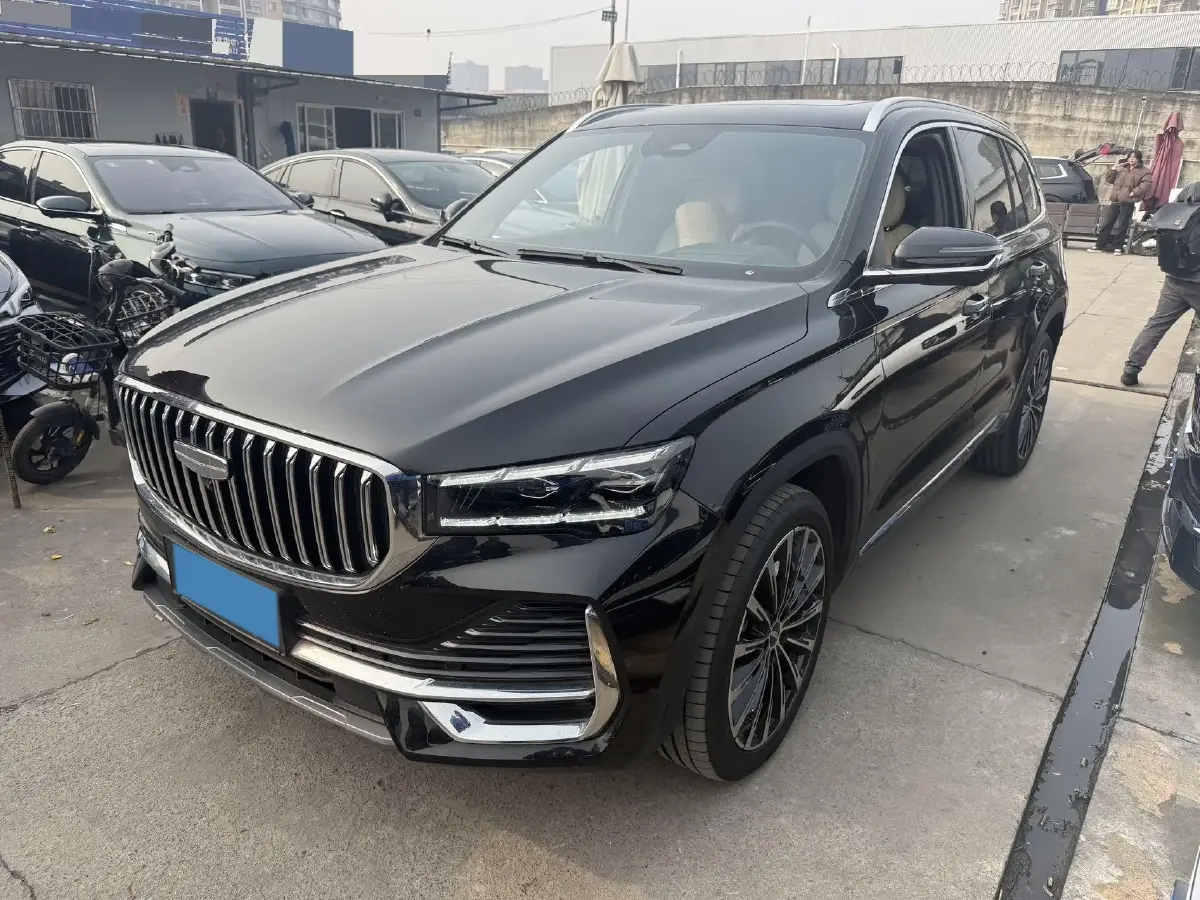 2025 Geely Monjaro 2.0T 238HP L4 8AT