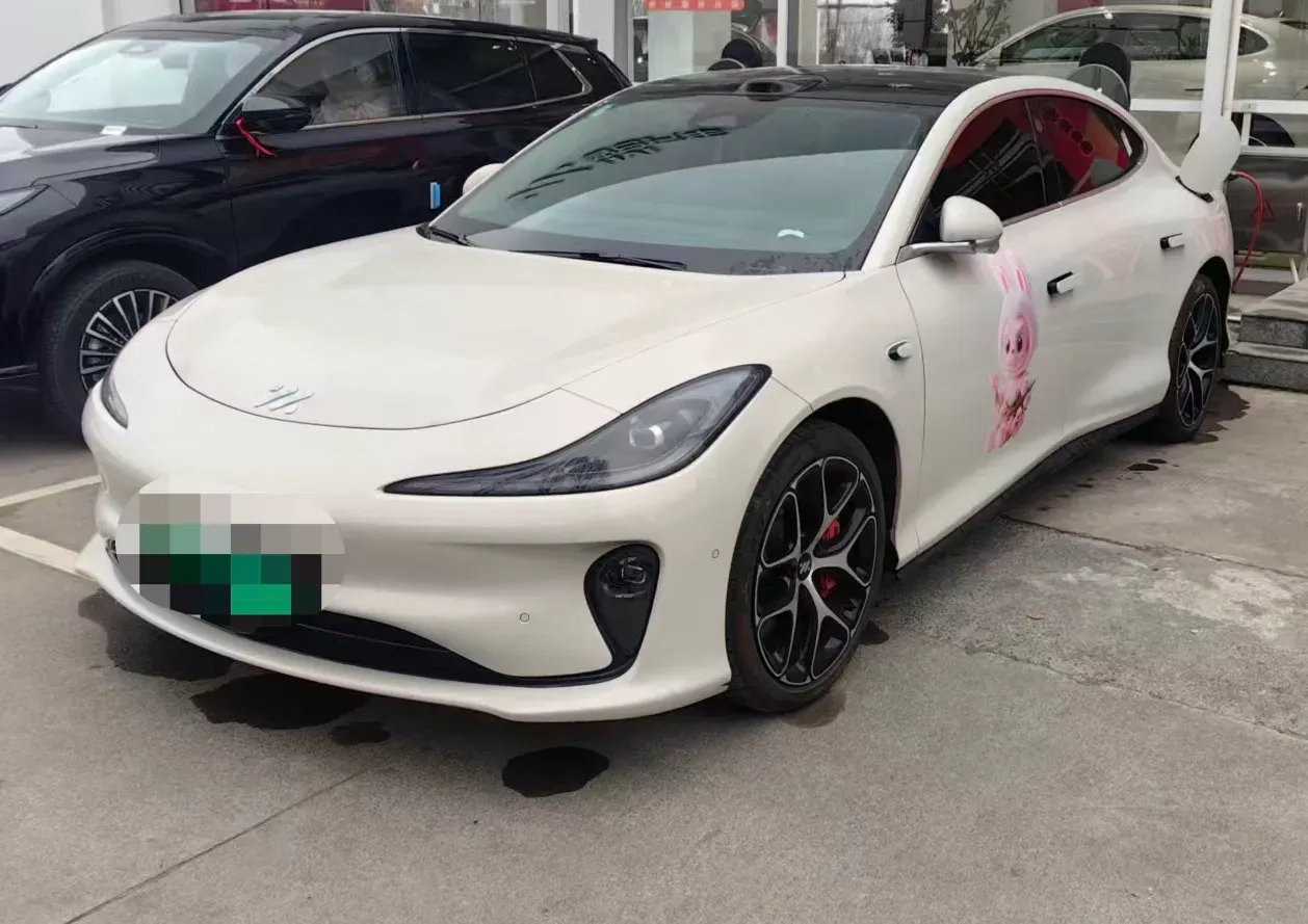 2025 IM L6 BEV,autocango,china used car exporter,china ev exporter,chinese used car exporter,chinese used ev exporter