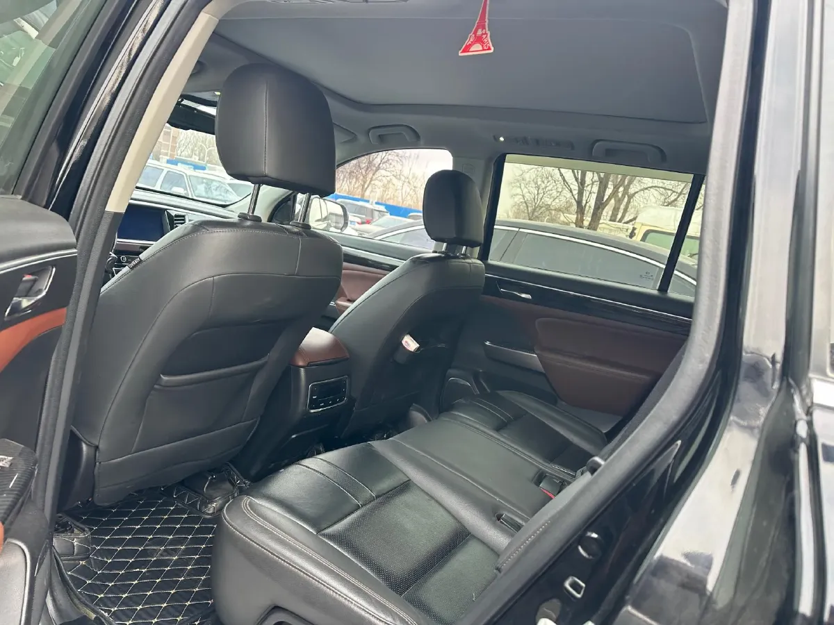 2017 GAC Trumpchi GS8 2.0T 201HP L4 6AT,autocango,china used car exporter,china ev exporter,chinese used car exporter,chinese used ev exporter