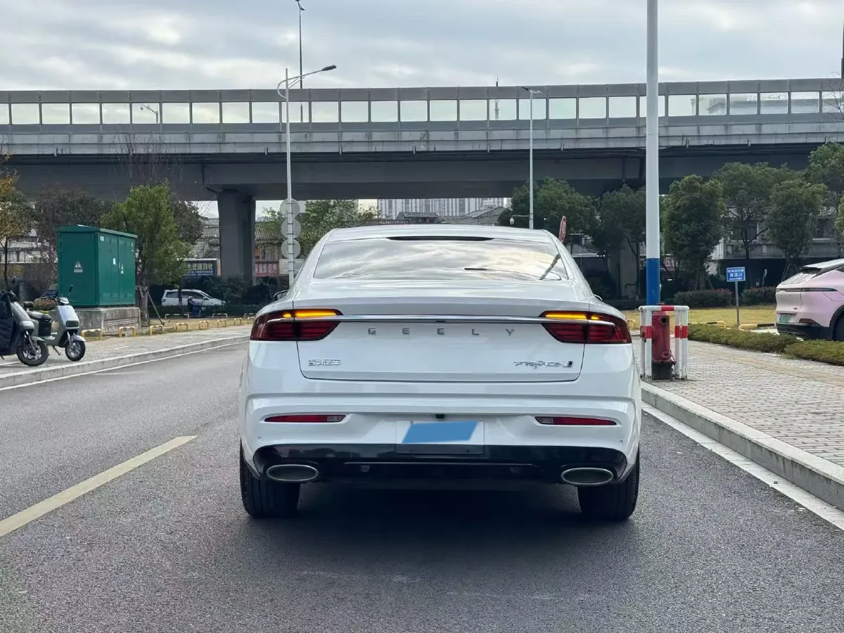 2023 Geely Preface 2.0T 190HP L4 7DCT,autocango,china used car exporter,china ev exporter,chinese used car exporter,chinese used ev exporter