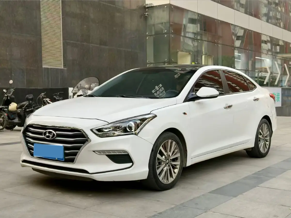 2019 Hyundai Mistra 1.8L 143HP L4 6AT