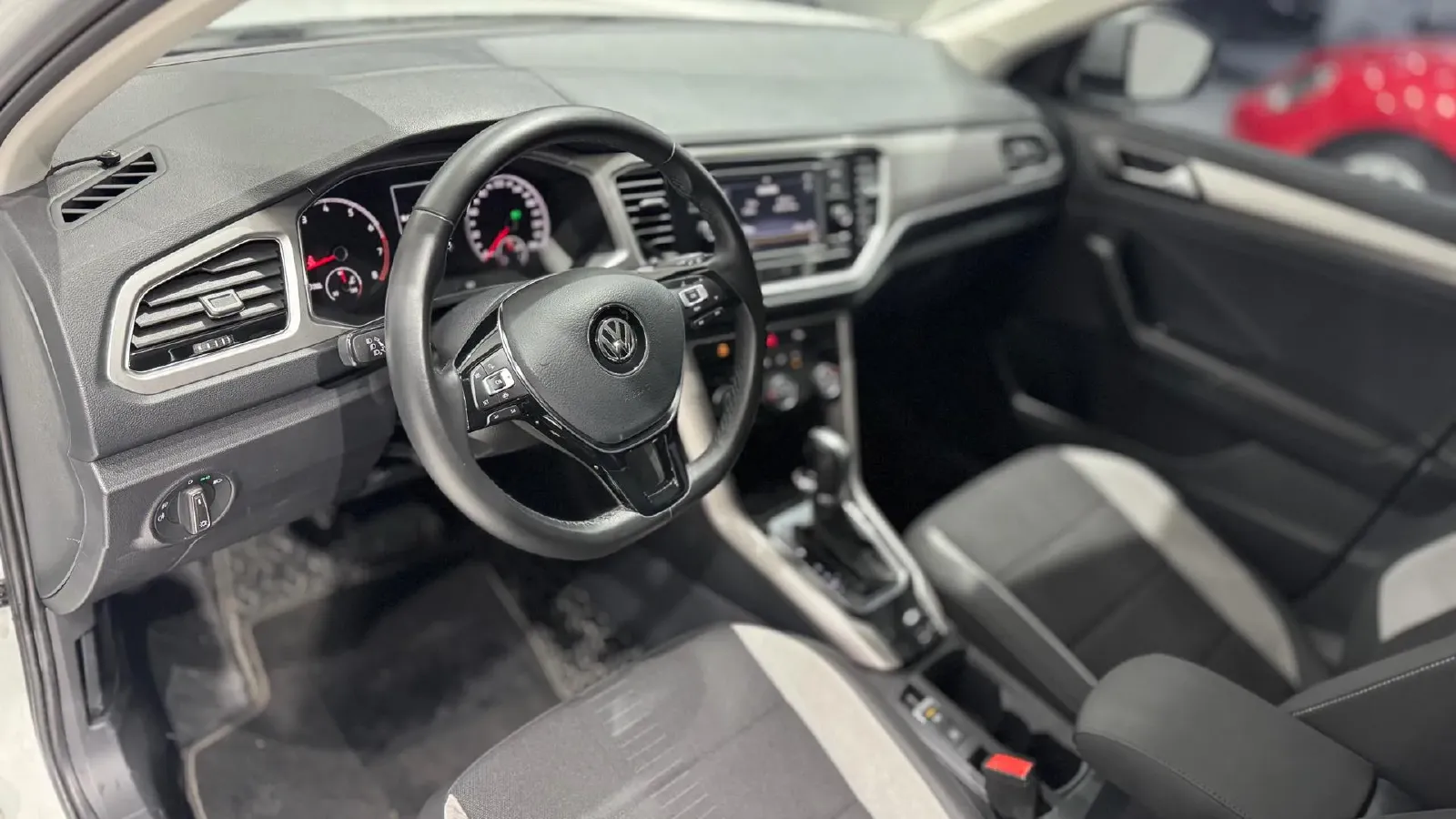 2020 Volkswagen T-Roc 1.4T 150HP L4 7DCT,autocango,china used car exporter,china ev exporter,chinese used car exporter,chinese used ev exporter