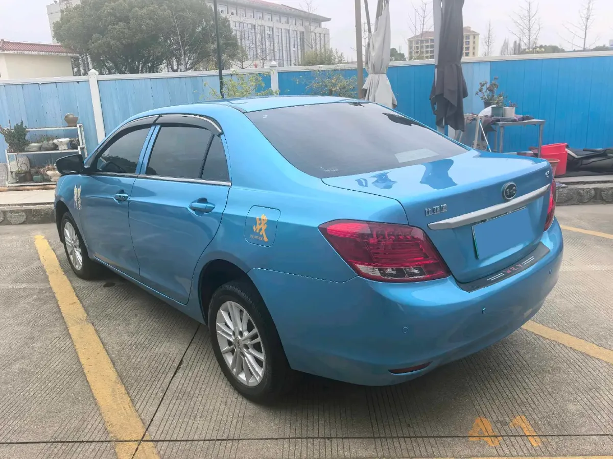 2018 BYD e5 BEV 60.48KWH,autocango,china used car exporter,china ev exporter,chinese used car exporter,chinese used ev exporter