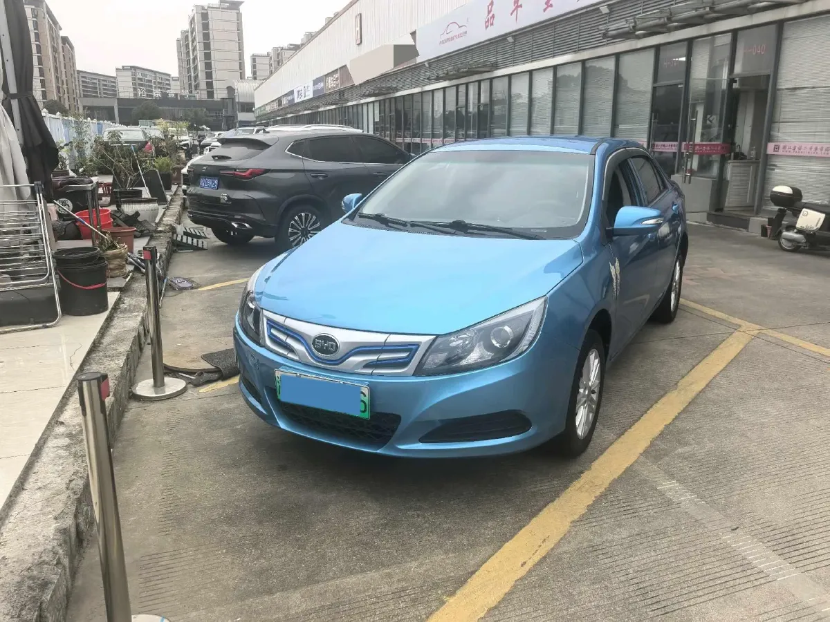2018 BYD e5 BEV 60.48KWH,autocango,china used car exporter,china ev exporter,chinese used car exporter,chinese used ev exporter