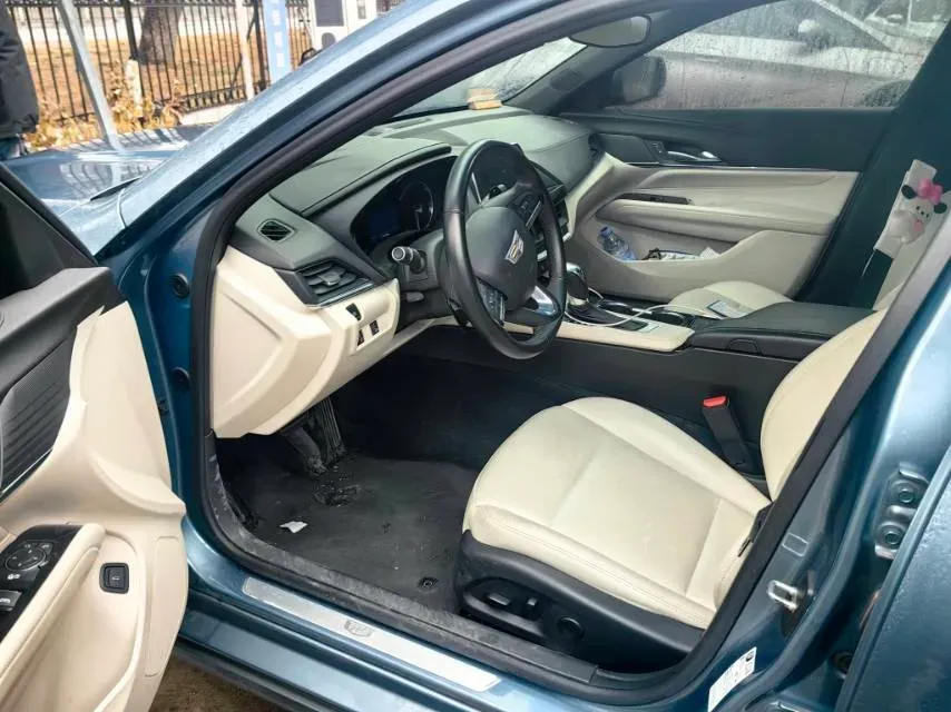 2023 Cadillac CT4 1.5T 211HP L4 8AT,autocango,china used car exporter,china ev exporter,chinese used car exporter,chinese used ev exporter