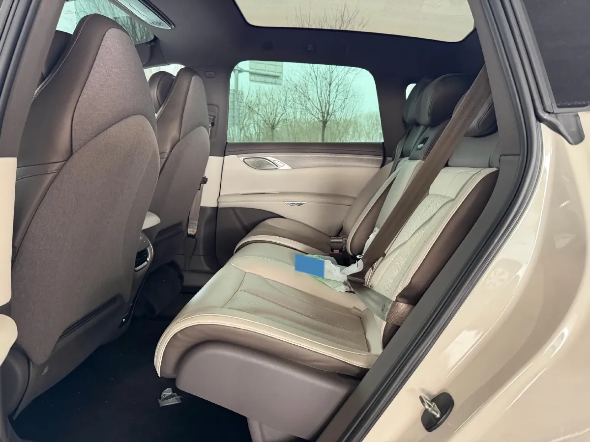 2023 IM LS7 BEV 90KWH,autocango,china used car exporter,china ev exporter,chinese used car exporter,chinese used ev exporter