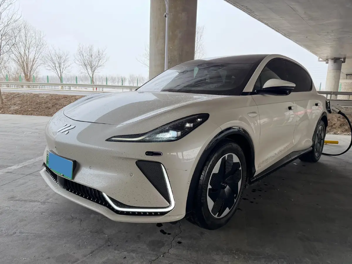 2023 IM LS7 BEV 90KWH