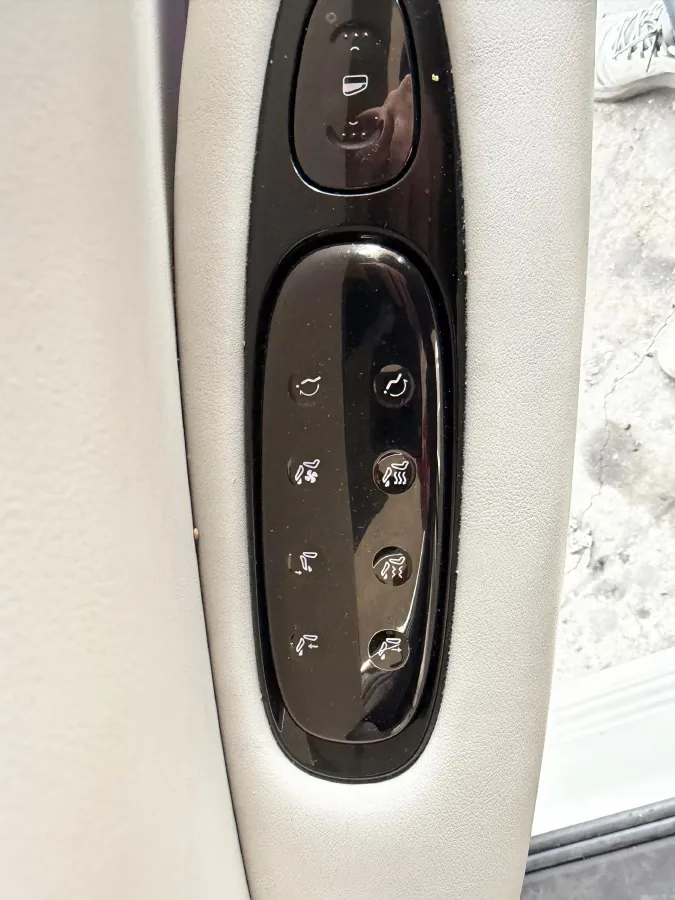 2023 IM LS7 BEV 90KWH,autocango,china used car exporter,china ev exporter,chinese used car exporter,chinese used ev exporter