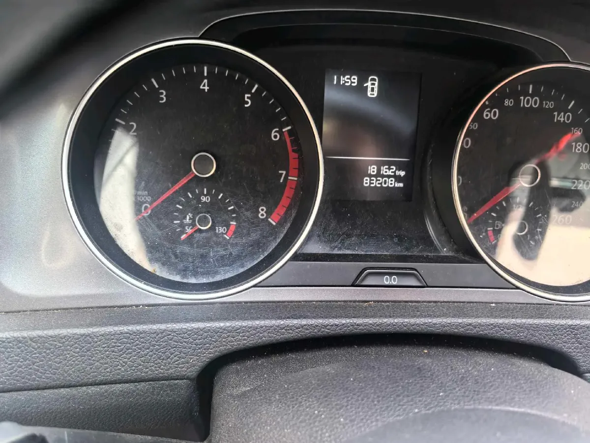 2016 Volkswagen Golf 1.6L 110HP L4 6AT,autocango,china used car exporter,china ev exporter,chinese used car exporter,chinese used ev exporter