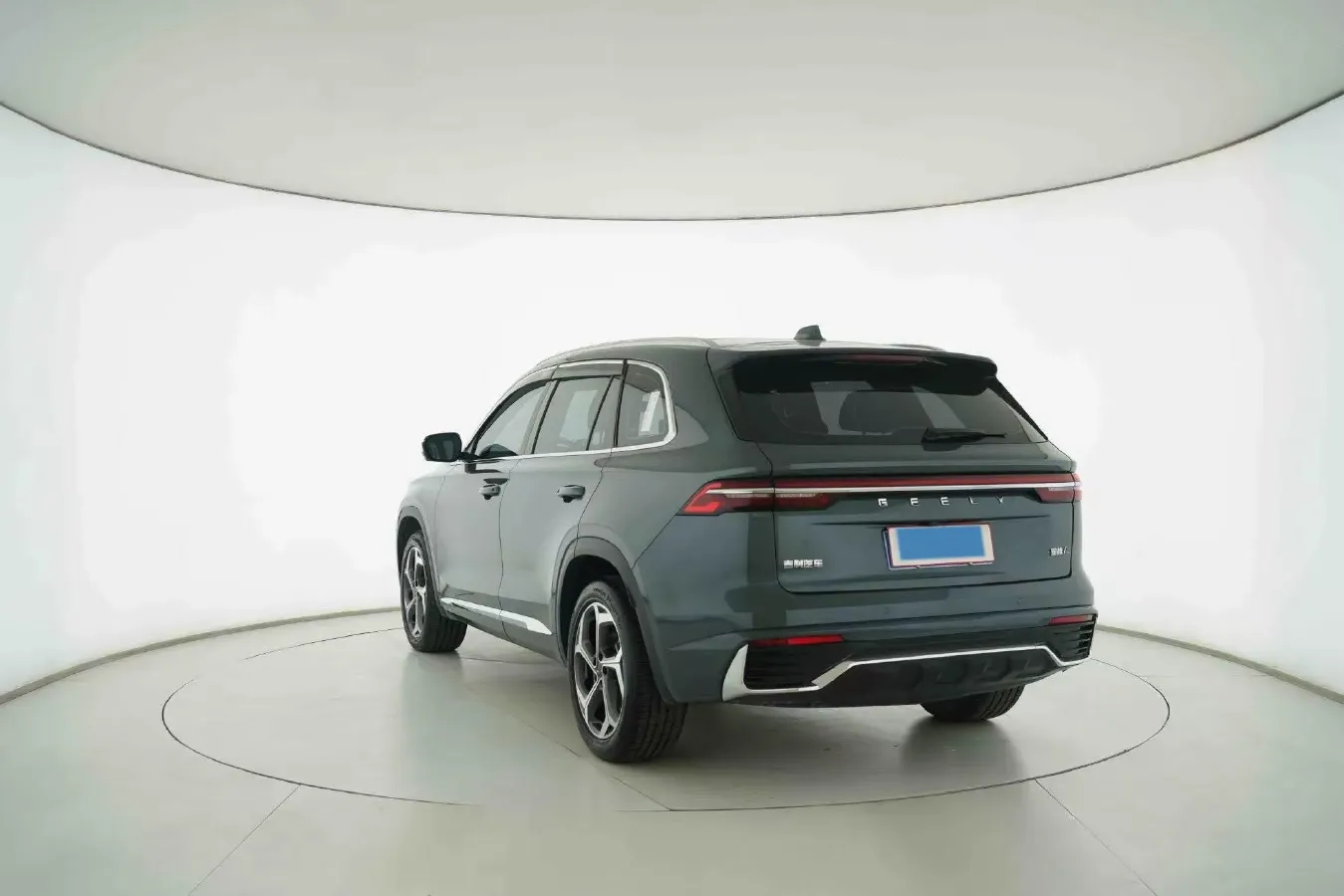 2021 Geely Monjaro 2.0T 218HP L4 7DCT,autocango,china used car exporter,china ev exporter,chinese used car exporter,chinese used ev exporter