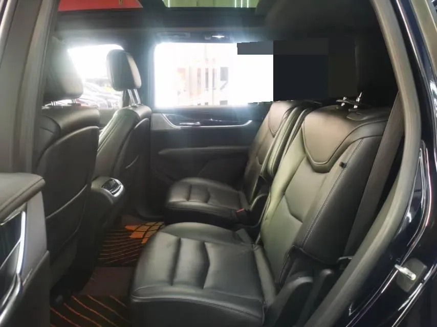 2022 Cadillac XT6 2.0T 237HP L4 9AT,autocango,china used car exporter,china ev exporter,chinese used car exporter,chinese used ev exporter