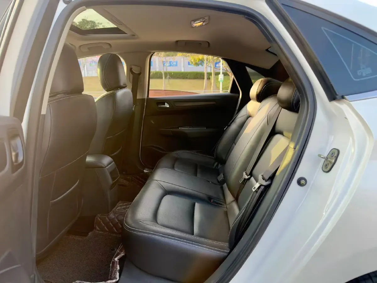 2018 Citroen C4 C-Quatre 1.6L 117HP L4 6AT,autocango,china used car exporter,china ev exporter,chinese used car exporter,chinese used ev exporter