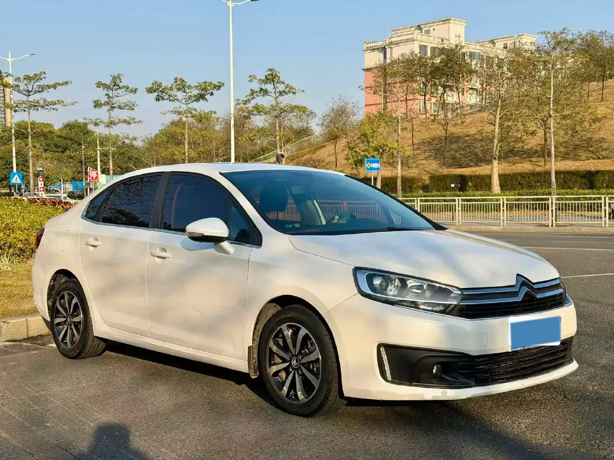 2018 Citroen C4 C-Quatre 1.6L 117HP L4 6AT,autocango,china used car exporter,china ev exporter,chinese used car exporter,chinese used ev exporter