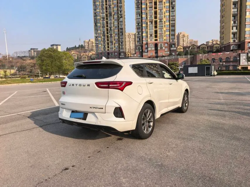 2020 Jetour X70 1.5T 156HP L4 6MT,autocango,china used car exporter,china ev exporter,chinese used car exporter,chinese used ev exporter