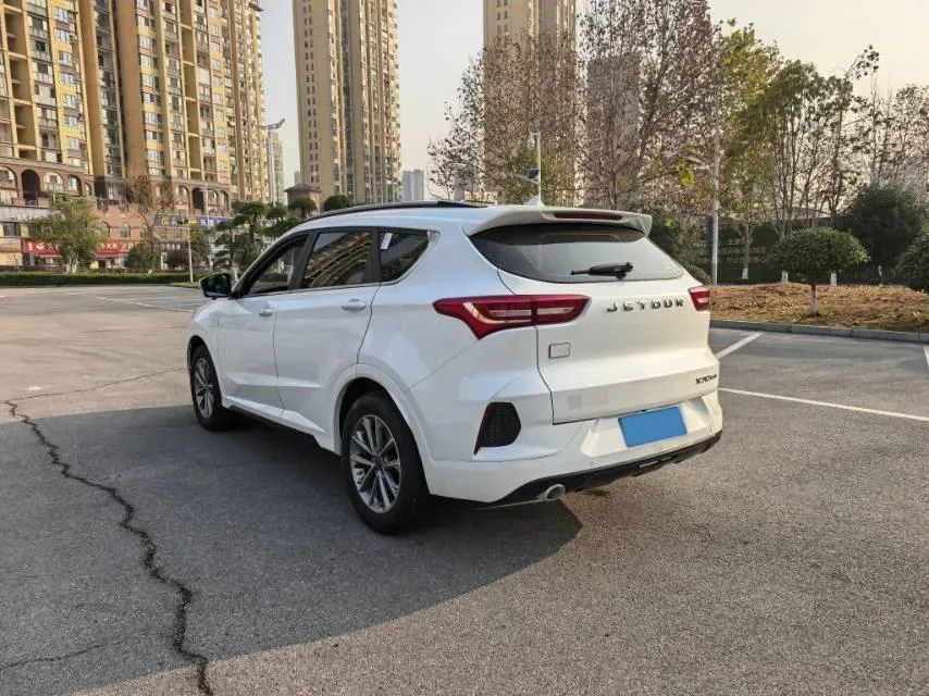 2020 Jetour X70 1.5T 156HP L4 6MT,autocango,china used car exporter,china ev exporter,chinese used car exporter,chinese used ev exporter