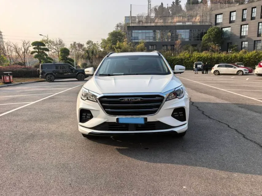 2020 Jetour X70 1.5T 156HP L4 6MT,autocango,china used car exporter,china ev exporter,chinese used car exporter,chinese used ev exporter