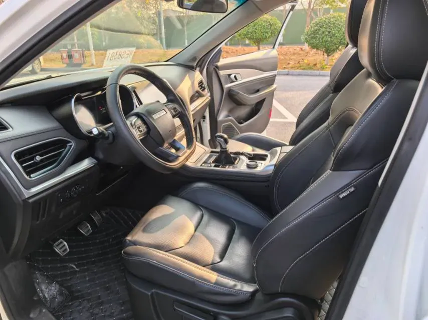 2020 Jetour X70 1.5T 156HP L4 6MT,autocango,china used car exporter,china ev exporter,chinese used car exporter,chinese used ev exporter