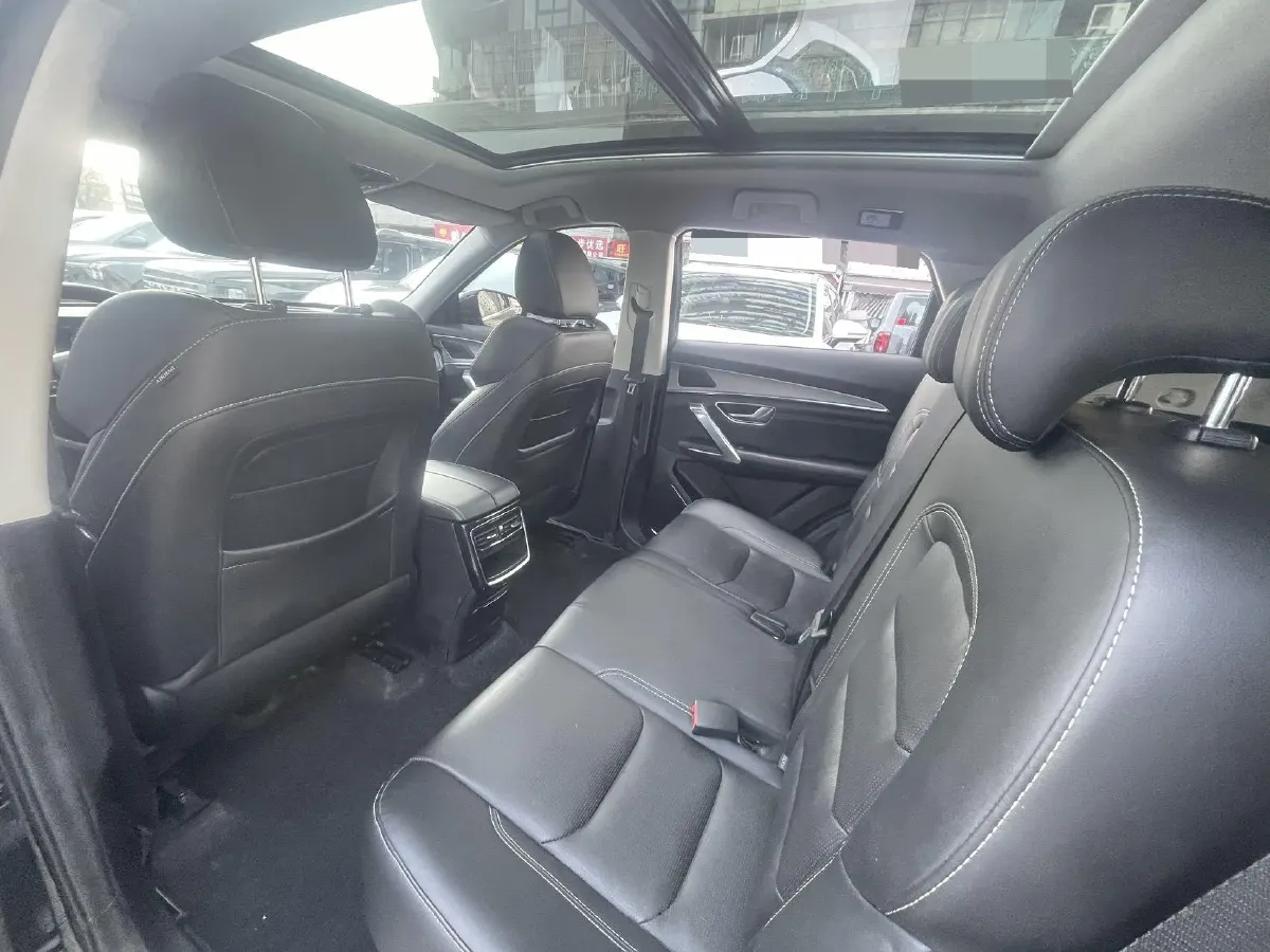 2021 Jetour X70 Plus 1.5T 156HP L4 6DCT,autocango,china used car exporter,china ev exporter,chinese used car exporter,chinese used ev exporter