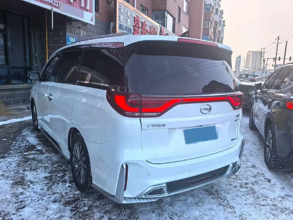 2021 GAC Trumpchi M8 2.0T 252HP L4 8AT,autocango,china used car exporter,china ev exporter,chinese used car exporter,chinese used ev exporter