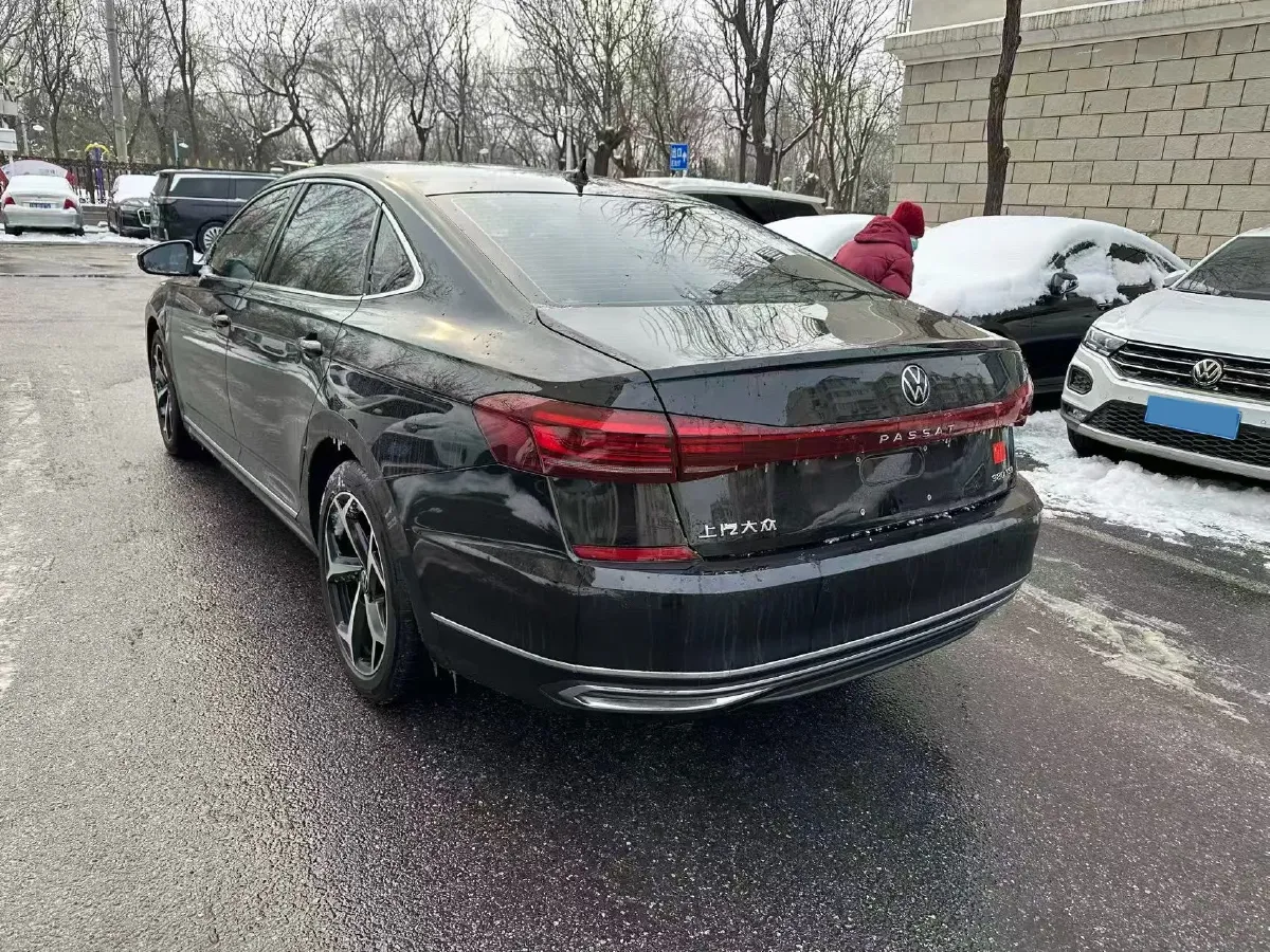 2025 Volkswagen Passat 2.0T 220HP L4 7DCT,autocango,china used car exporter,china ev exporter,chinese used car exporter,chinese used ev exporter