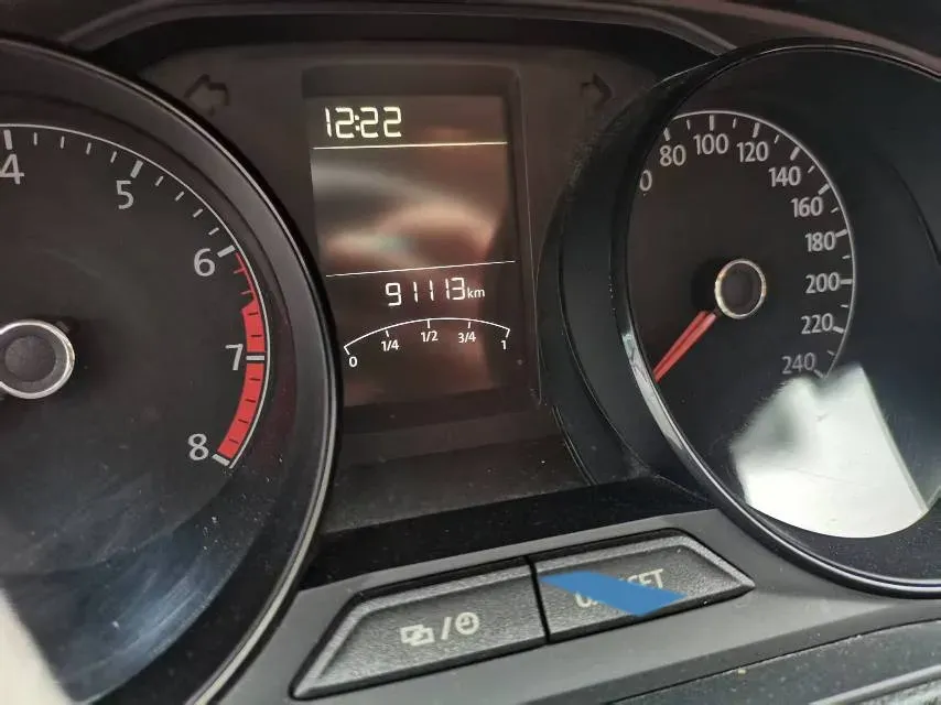 2017 Volkswagen Lavida 1.6L 110HP L4 6AT,autocango,china used car exporter,china ev exporter,chinese used car exporter,chinese used ev exporter