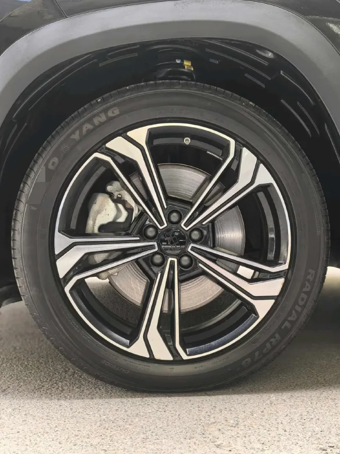 2024 Geely Galaxy L7 1.5T 163HP L4 3DHT PHEV 18.7KWH,autocango,china used car exporter,china ev exporter,chinese used car exporter,chinese used ev exporter