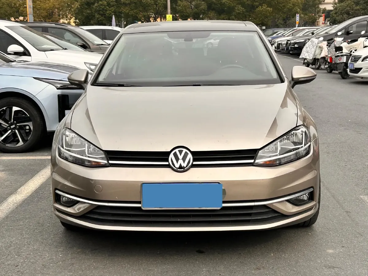 2018 Volkswagen Golf 1.4T 131HP L4 7DCT,autocango,china used car exporter,china ev exporter,chinese used car exporter,chinese used ev exporter