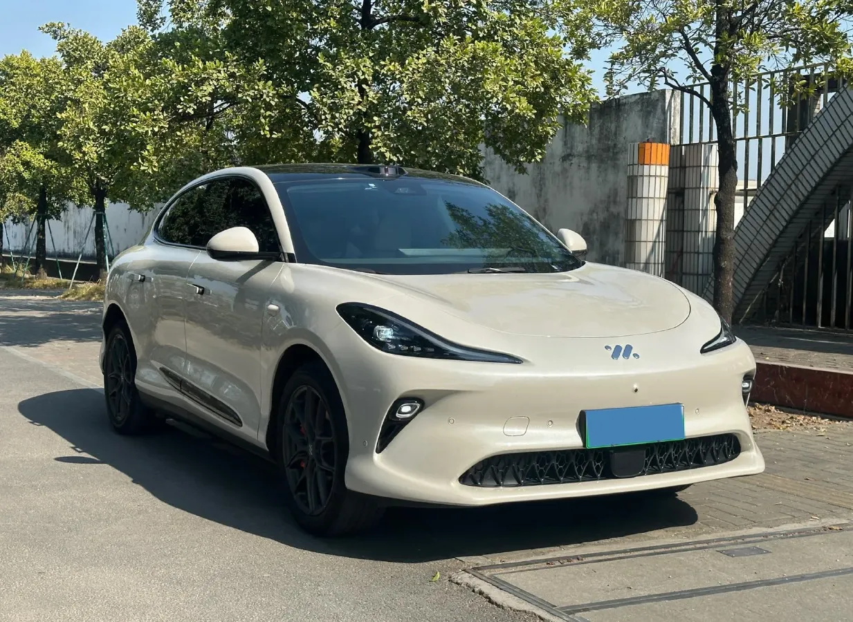 2025 IM LS6 BEV 75KWH,autocango,china used car exporter,china ev exporter,chinese used car exporter,chinese used ev exporter