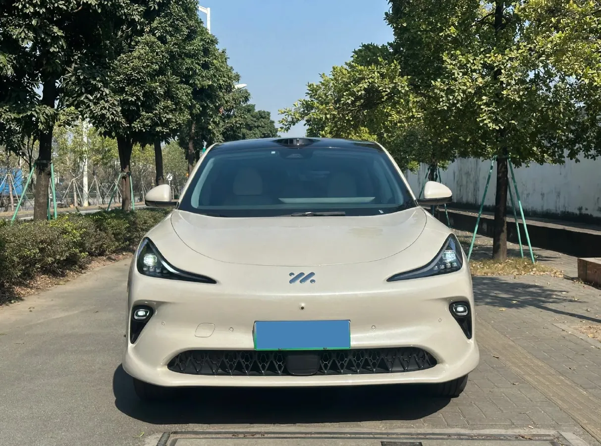 2025 IM LS6 BEV 75KWH,autocango,china used car exporter,china ev exporter,chinese used car exporter,chinese used ev exporter