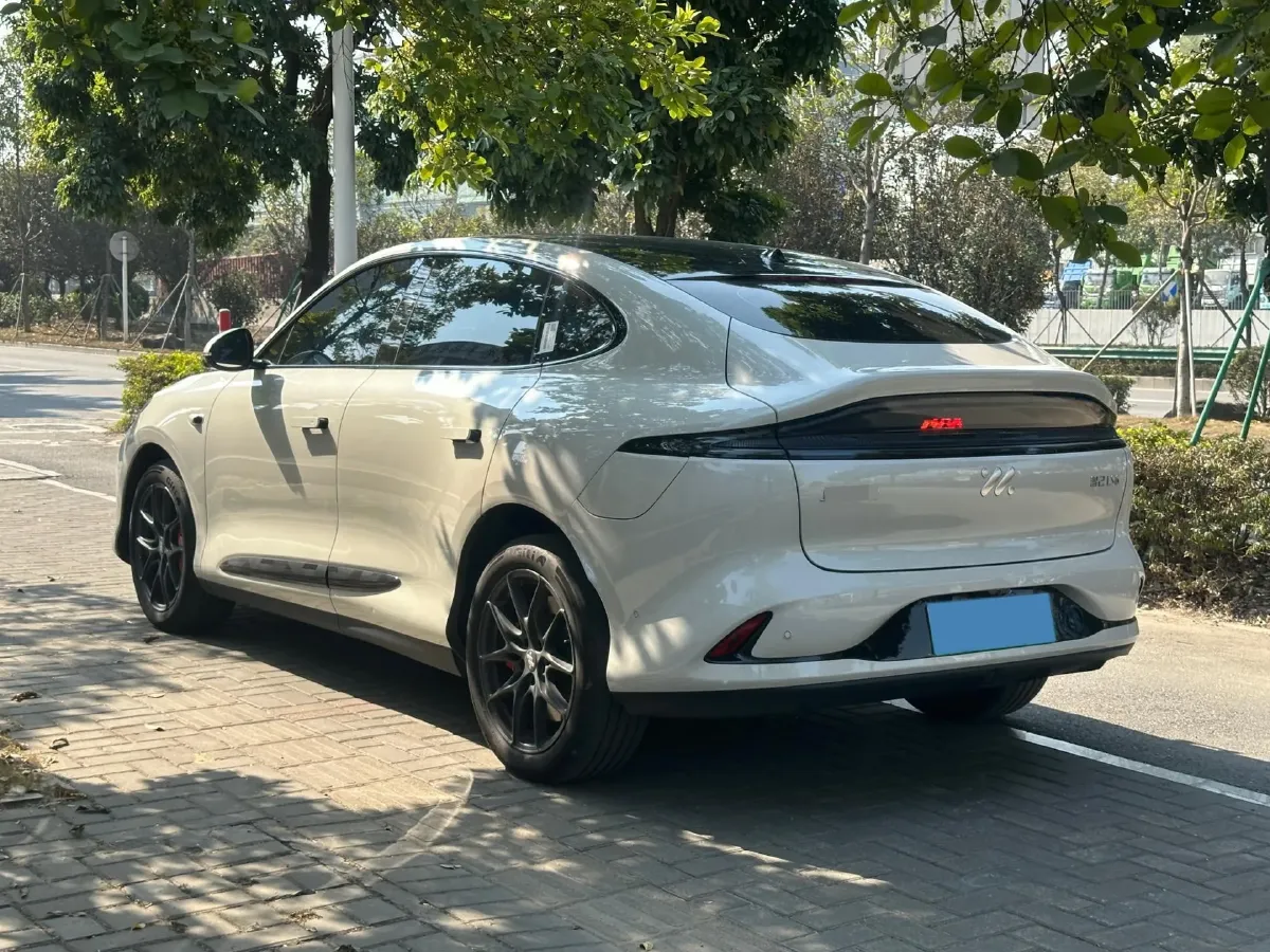 2025 IM LS6 BEV 75KWH,autocango,china used car exporter,china ev exporter,chinese used car exporter,chinese used ev exporter