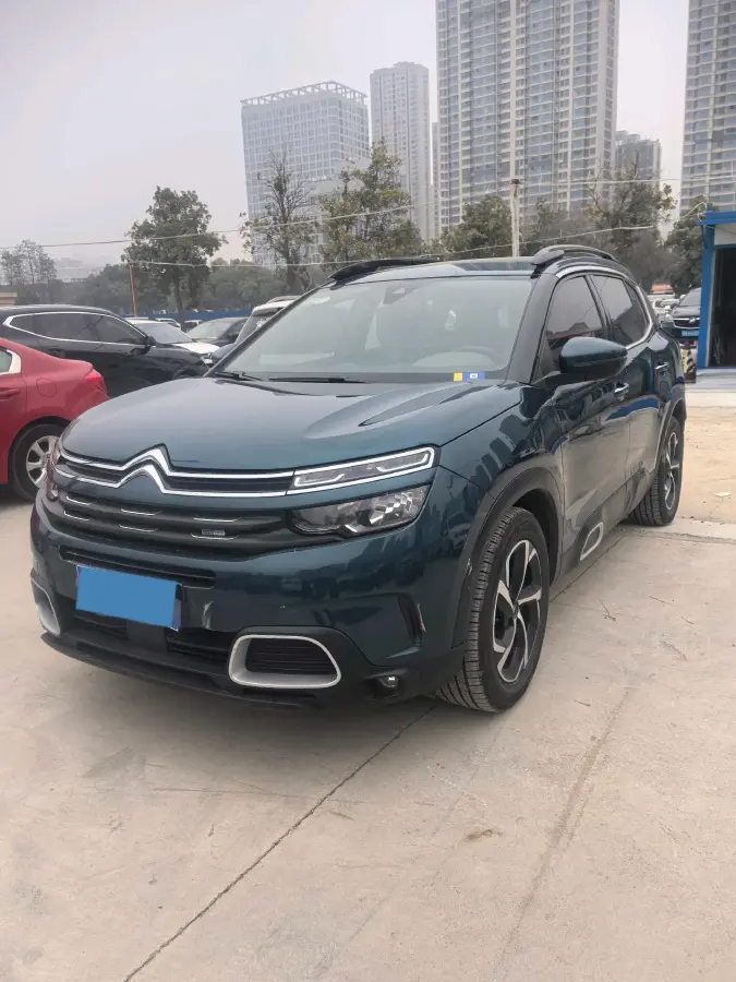 2017 Citroen C5 Aircross 1.6T 167HP L4 6AT