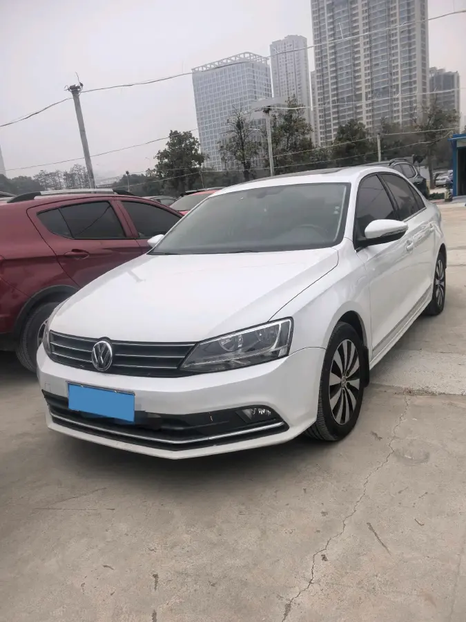 2018 Volkswagen Bora 1.4T 131HP L4 7DCT