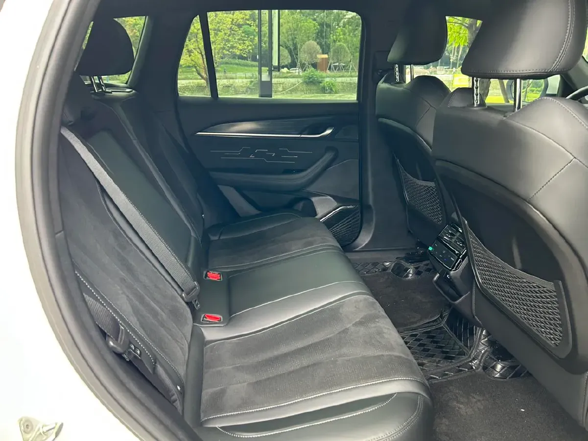 2024 Geely Monjaro 2.0T 238HP L4 8AT,autocango,china used car exporter,china ev exporter,chinese used car exporter,chinese used ev exporter