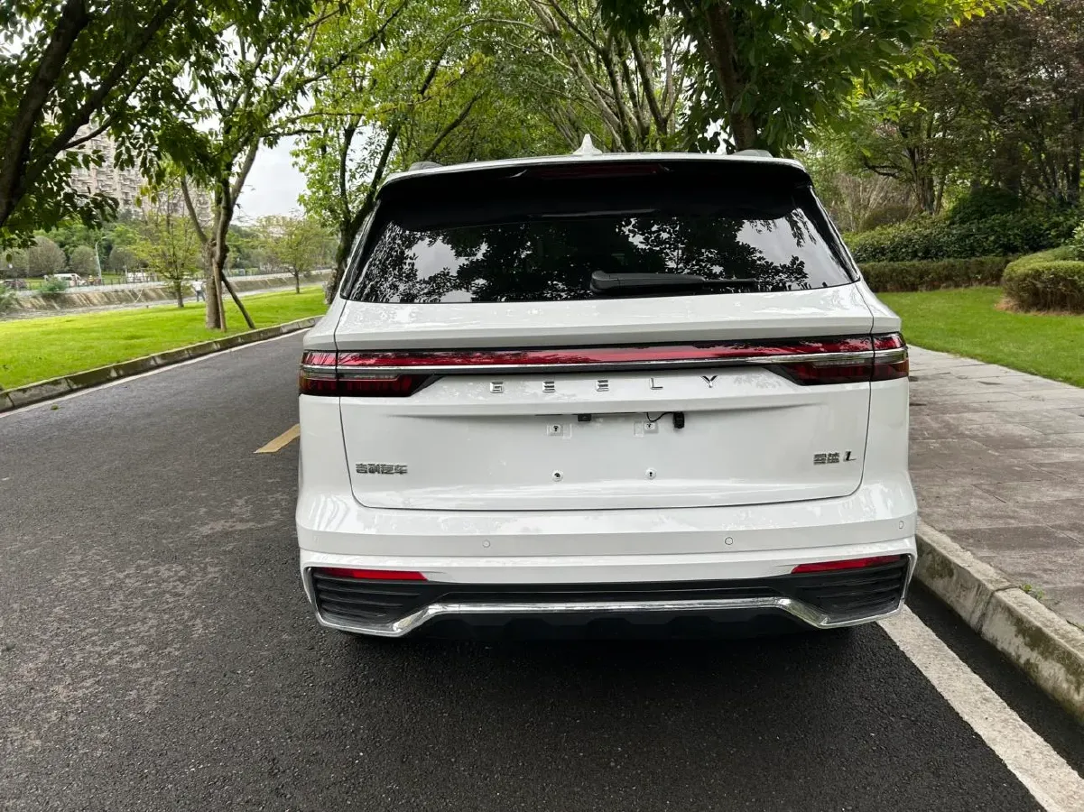 2024 Geely Monjaro 2.0T 238HP L4 8AT,autocango,china used car exporter,china ev exporter,chinese used car exporter,chinese used ev exporter