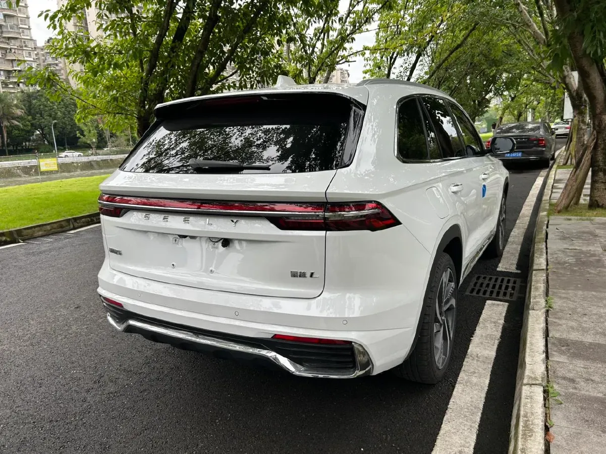 2024 Geely Monjaro 2.0T 238HP L4 8AT,autocango,china used car exporter,china ev exporter,chinese used car exporter,chinese used ev exporter