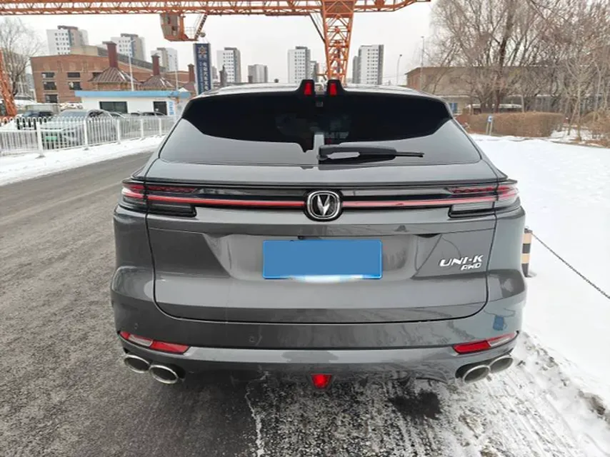 2021 ChangAn UNI-K 2.0T 233HP L4 8AT,autocango,china used car exporter,china ev exporter,chinese used car exporter,chinese used ev exporter