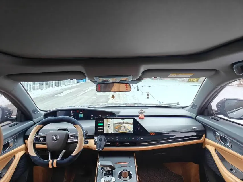 2021 ChangAn UNI-K 2.0T 233HP L4 8AT,autocango,china used car exporter,china ev exporter,chinese used car exporter,chinese used ev exporter