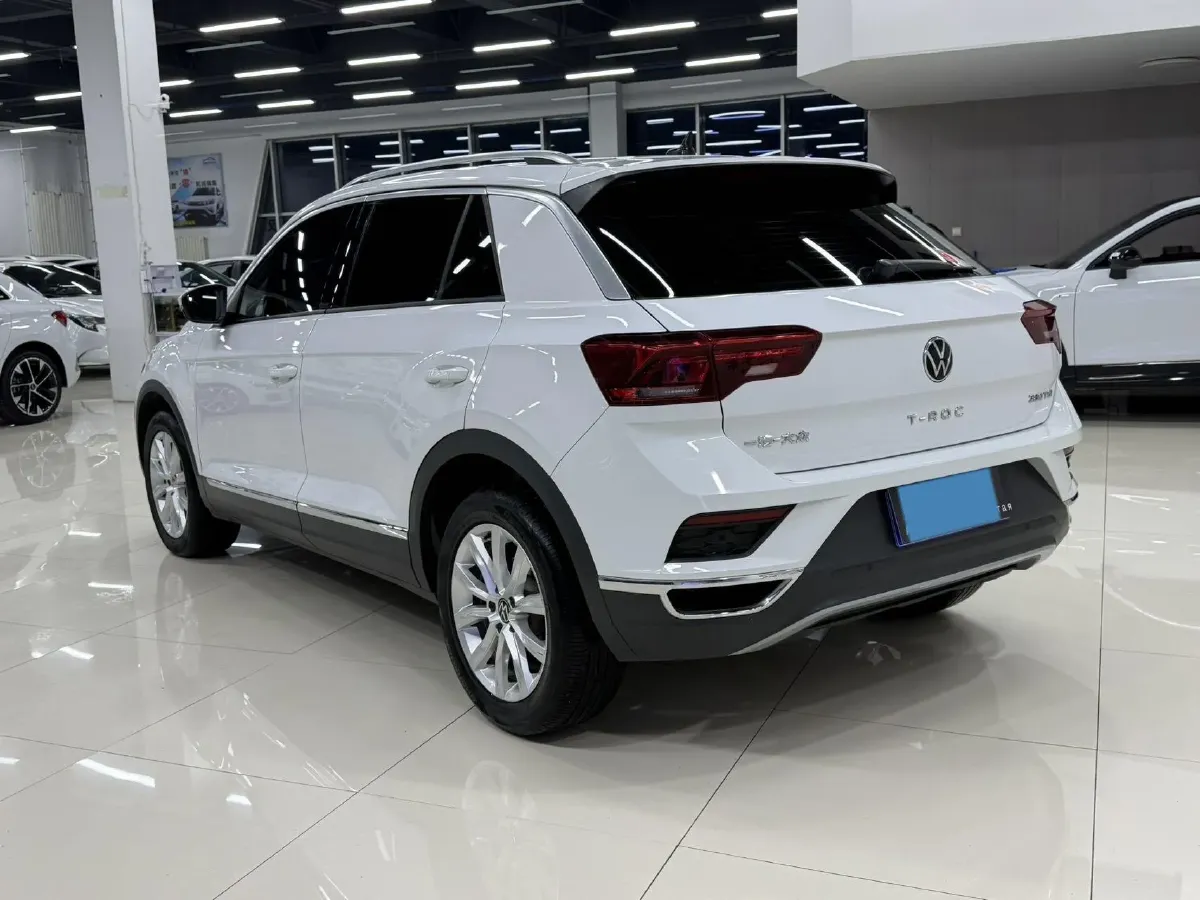 2022 Volkswagen T-Roc 1.4T 150HP L4 7DCT,autocango,china used car exporter,china ev exporter,chinese used car exporter,chinese used ev exporter