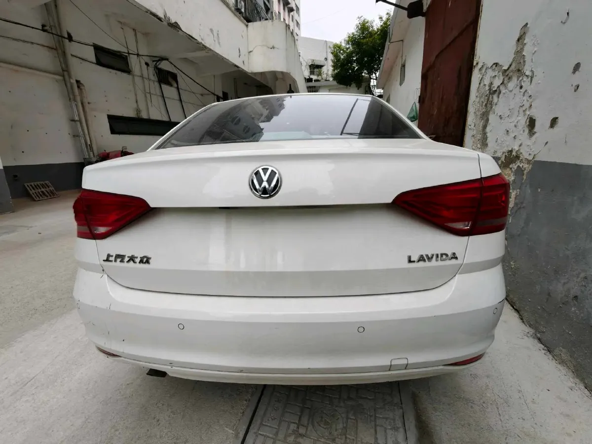 2017 Volkswagen Lavida 1.6L 110HP L4 6AT,autocango,china used car exporter,china ev exporter,chinese used car exporter,chinese used ev exporter