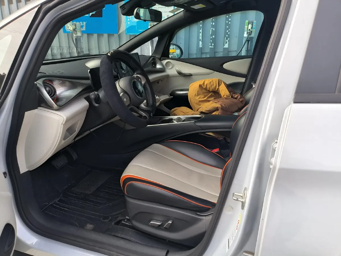 2021 Ford Escort 1.5L 122HP L3 6AT,autocango,china used car exporter,china ev exporter,chinese used car exporter,chinese used ev exporter